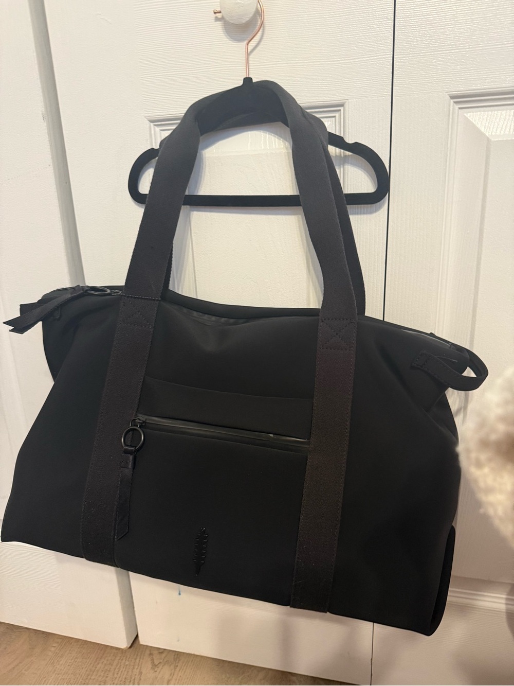 Black Women's Travel Tote Bag with Front Zip Pocket